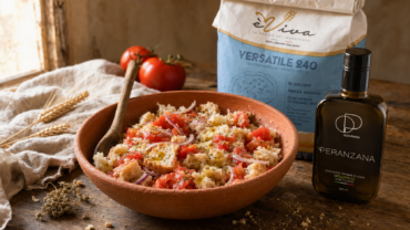 Panzanella foggiana, l’acquasale con pane di grano tenero, pomodoro schiacciato e olio EVO Peranzana