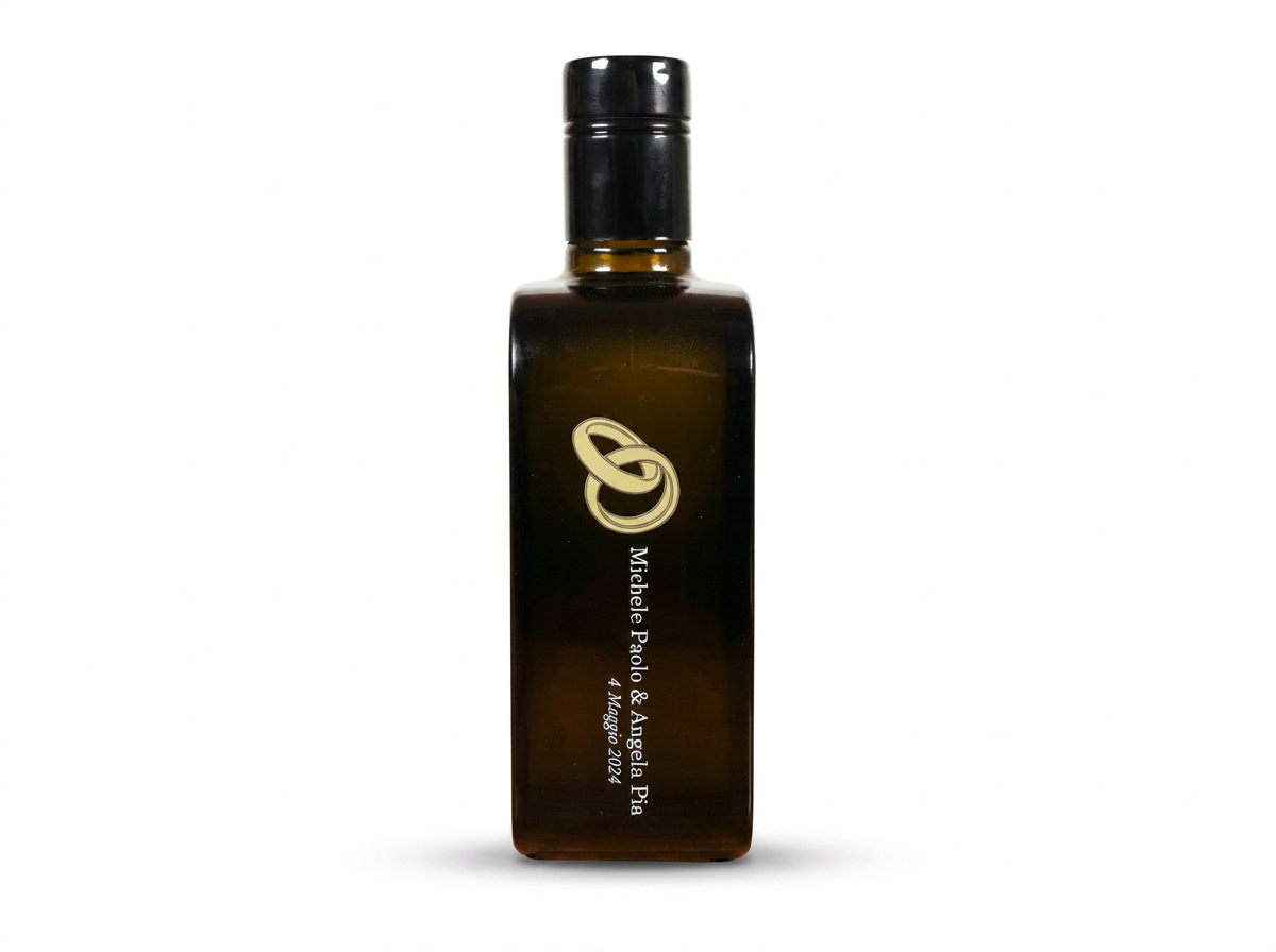 Personalisierte EVO-Öl-Flasche mit Ringen und Namen des Brautpaars