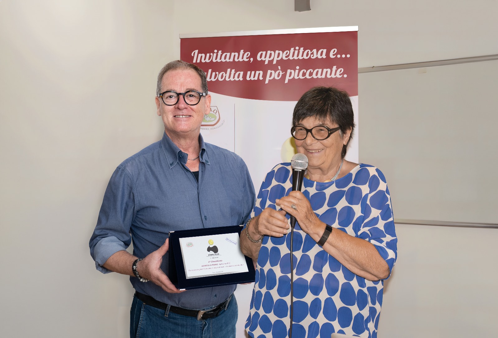 Olive Peranzana in Acqua di Mare: Dal 3° Posto al Concorso Monna Oliva all'Esperienza Culinaria Unica Olive Peranzana in Acqua di Mare: Dal 3° Posto al Concorso Monna Oliva all'Esperienza Culinaria Unica