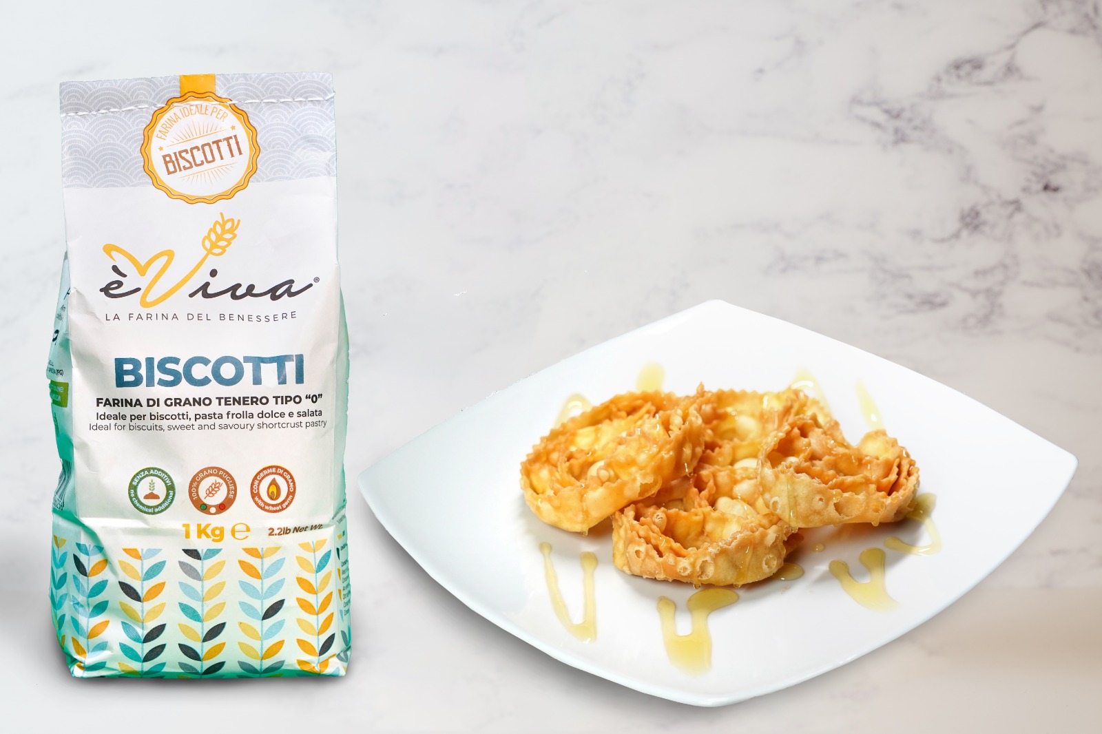 Ricetta Tradizionale delle Cartellate Pugliesi: Dolci Tipici Natalizi con Vincotto o Miele Ricetta Tradizionale delle Cartellate Pugliesi: Dolci Tipici Natalizi con Vincotto o Miele