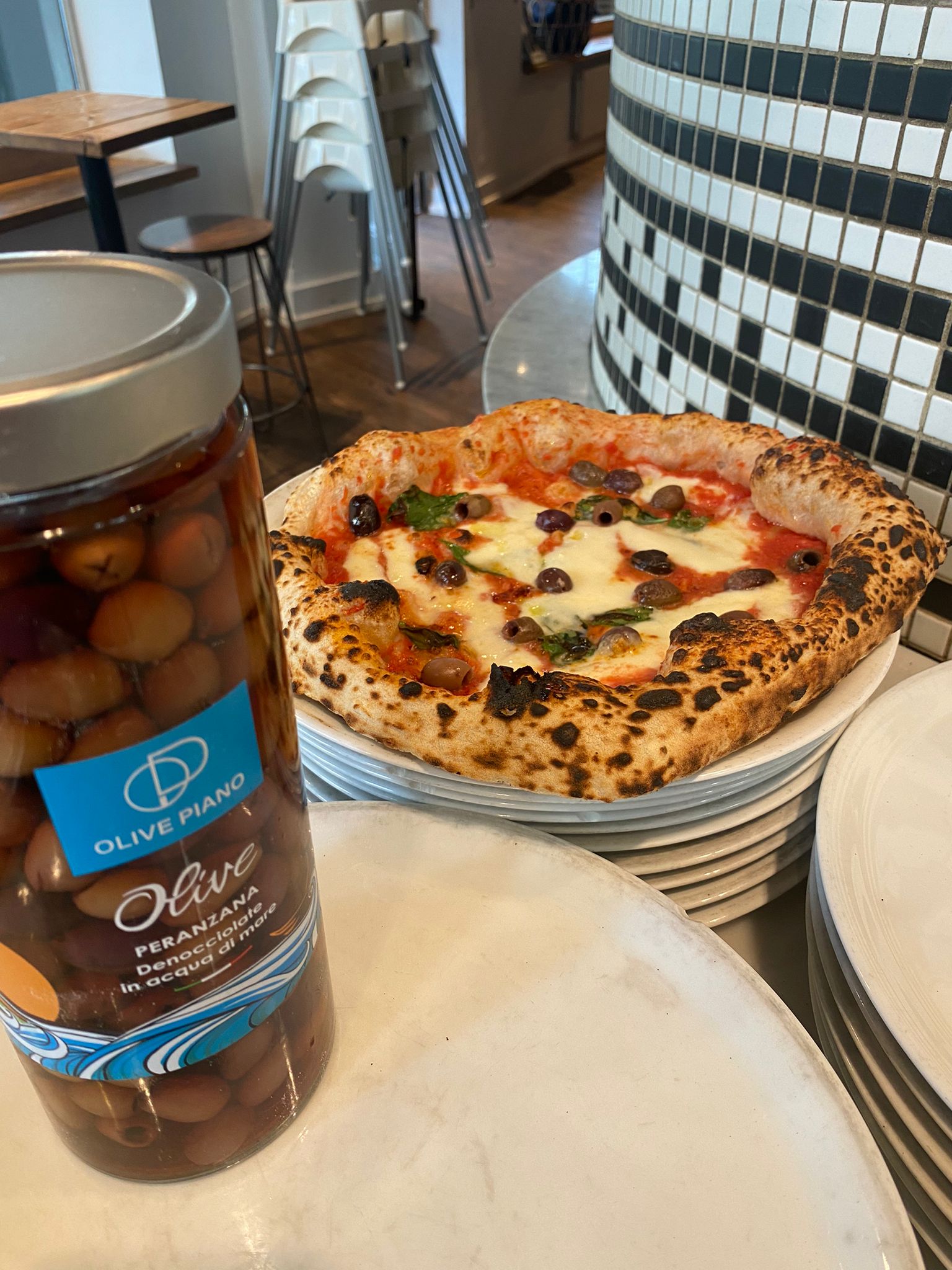 Pizza Napoletana Autentica con Lievito Madre e Biga dello Chef Pizzaiolo Cristiano Scarcia