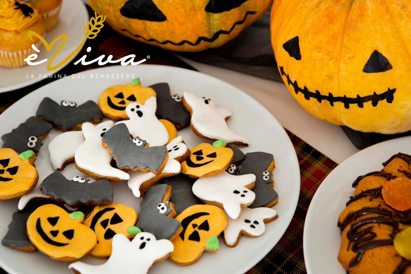 Biscotti di Halloween glassati: ricetta facile e divertente Biscotti di Halloween glassati: ricetta facile e divertente