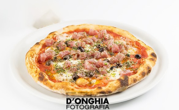 Pizza with Sourdough Starter: Authentic Recipe from Pizzeria Portento Pizza with Sourdough Starter: Authentic Recipe from Pizzeria Portento