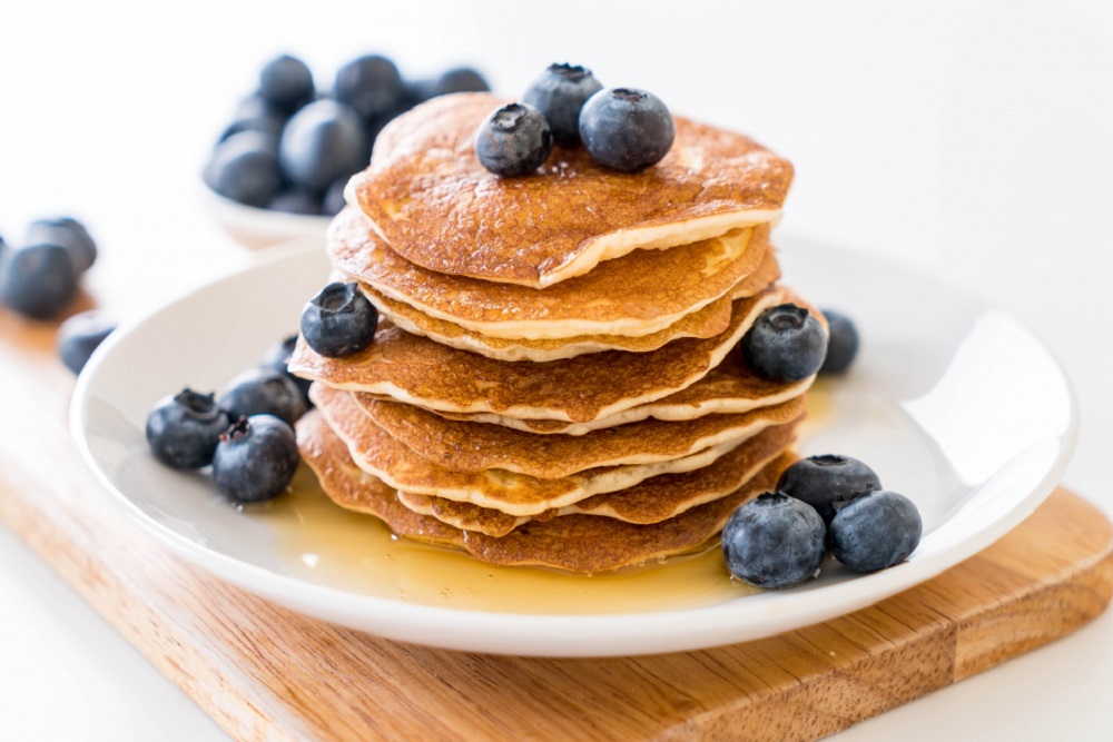 Schulanfang: pfannkuchen, snacks und hausgemachte Süßspeisen Schulanfang: pfannkuchen, snacks und hausgemachte Süßspeisen